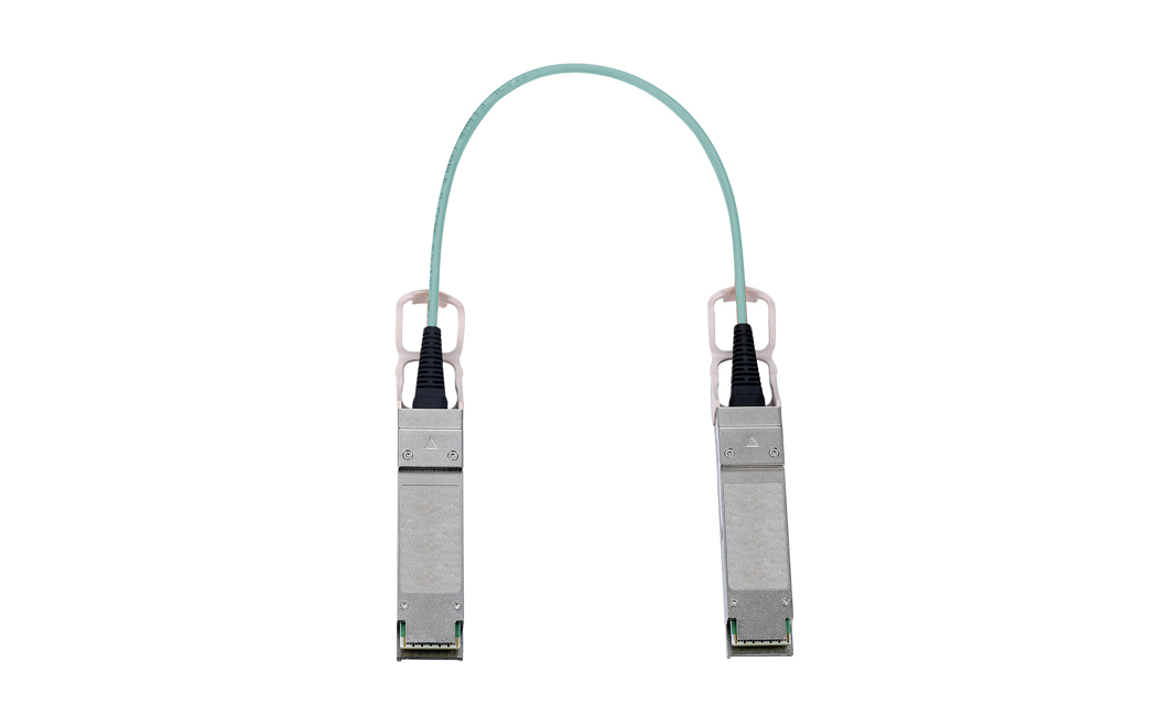 Active Optical Cable (AOC) QSFP28/QSFP28, OM3, 100 Гбит/с