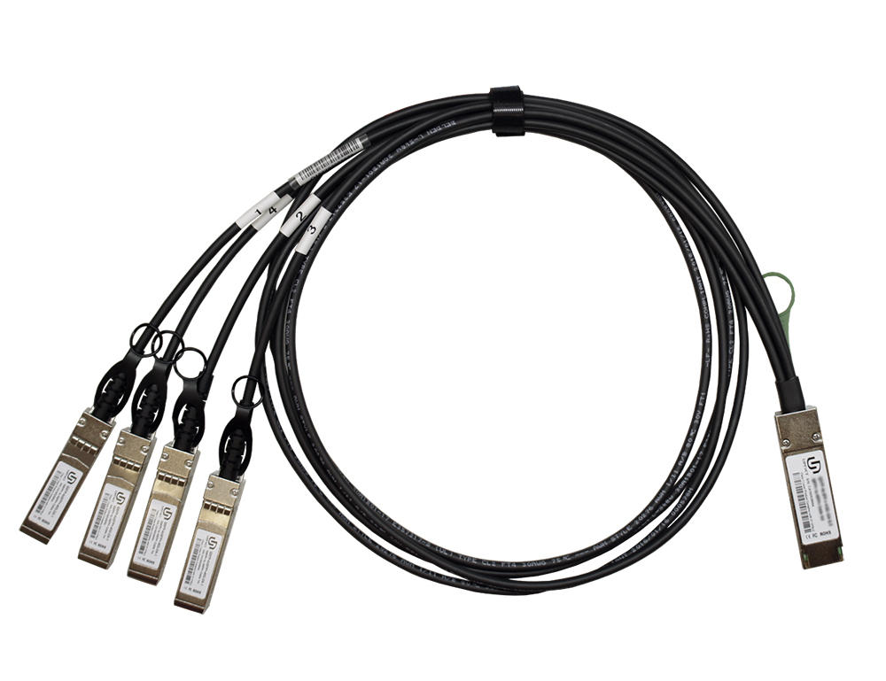 Фото 1 - Direct Attach Cable (DAC) QSFP/4xSFP+, длина до 3 м, 30 AWG, 40 Гбит/с 